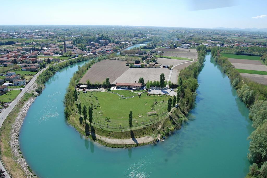 Penzion Agriturismo La Penisola Campo San Martino Exteriér fotografie